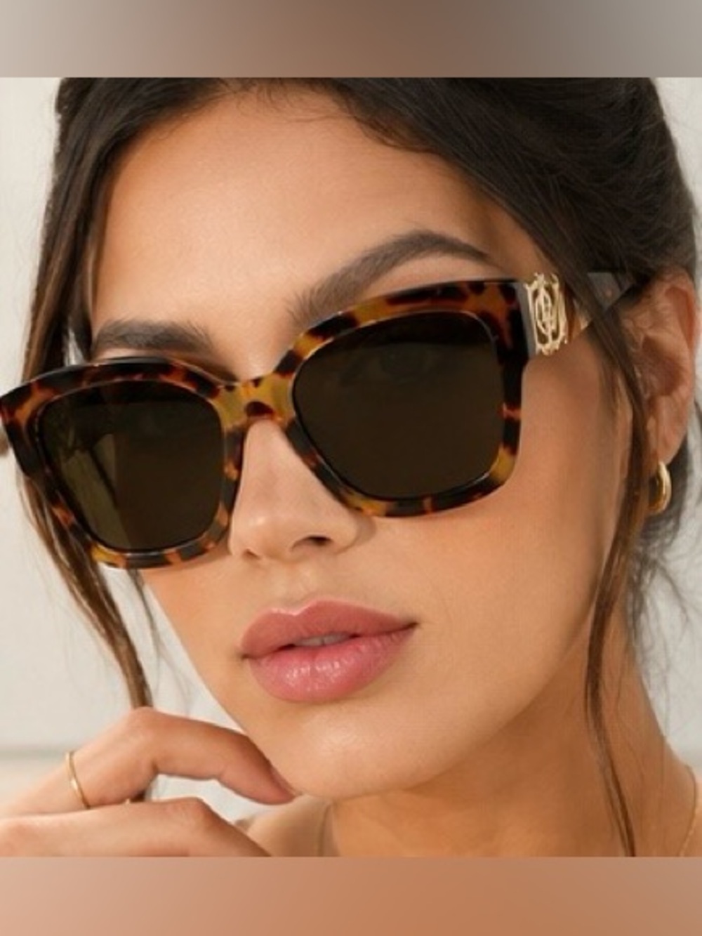 🤎 Trendy Tortoise Cat Eye Sunglasses Gold Accent Fashion Shades Chic Women